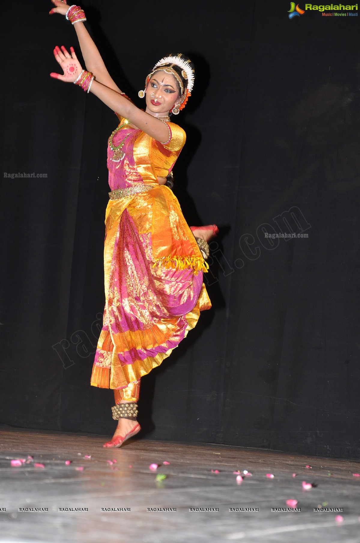 Kuchipudi Dance Perfomance by Sanjukta Koppolu