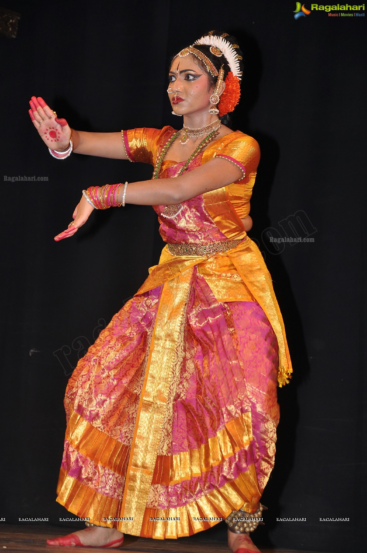 Kuchipudi Dance Perfomance by Sanjukta Koppolu