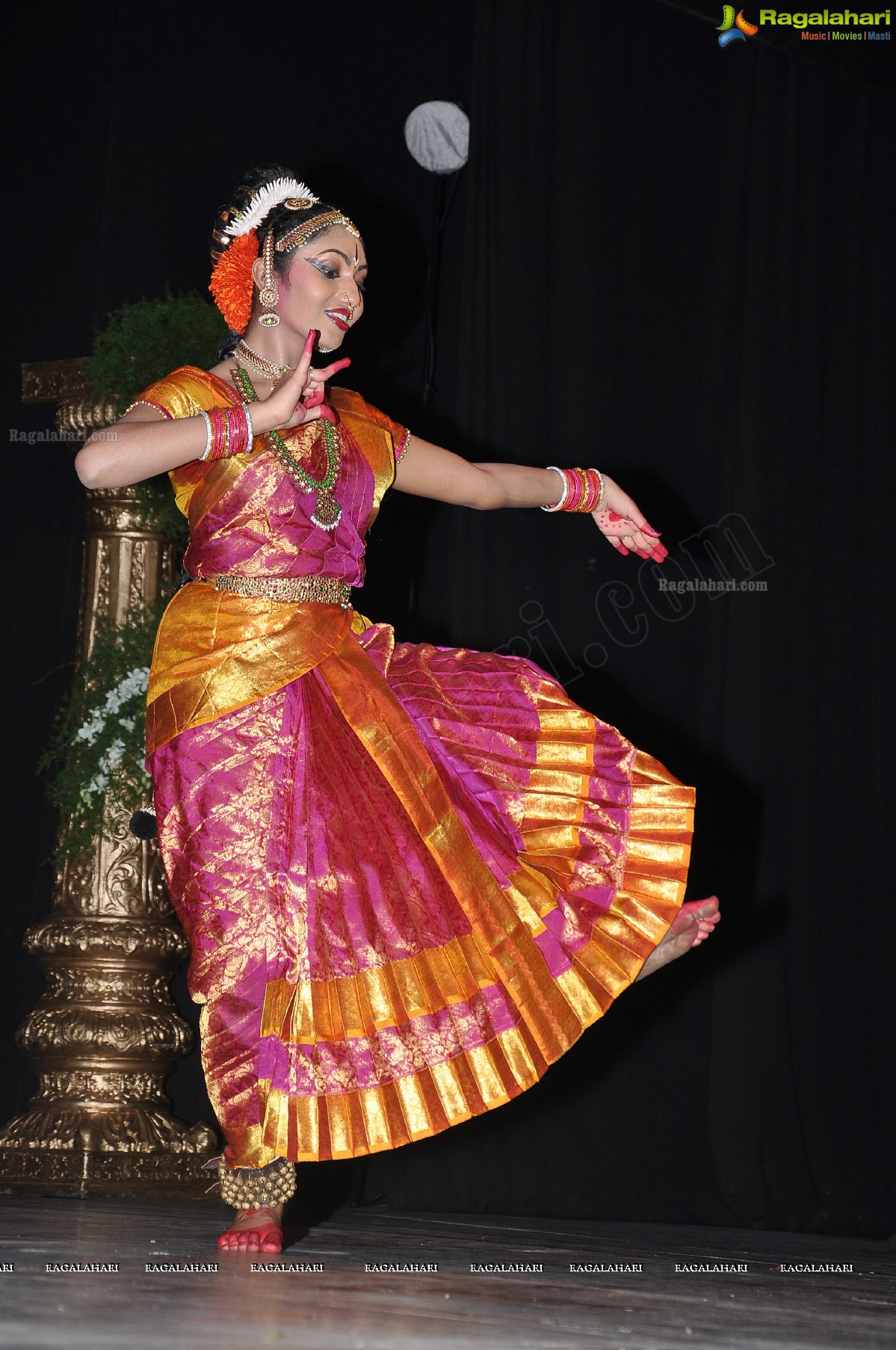 Kuchipudi Dance Perfomance by Sanjukta Koppolu