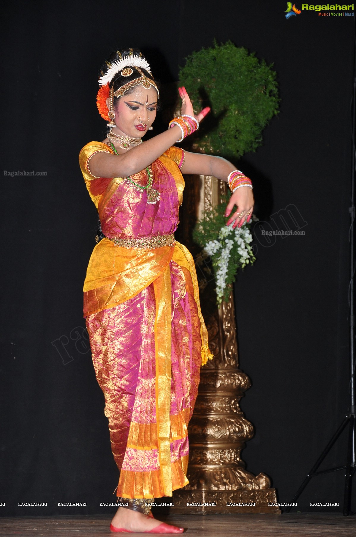 Kuchipudi Dance Perfomance by Sanjukta Koppolu