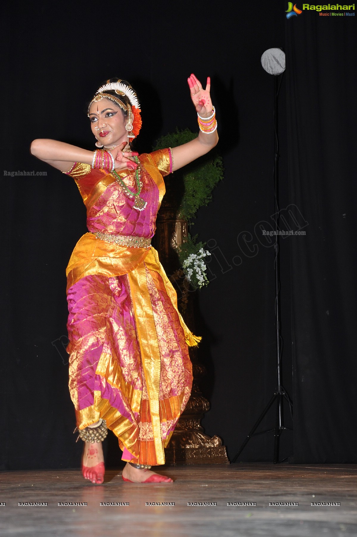 Kuchipudi Dance Perfomance by Sanjukta Koppolu