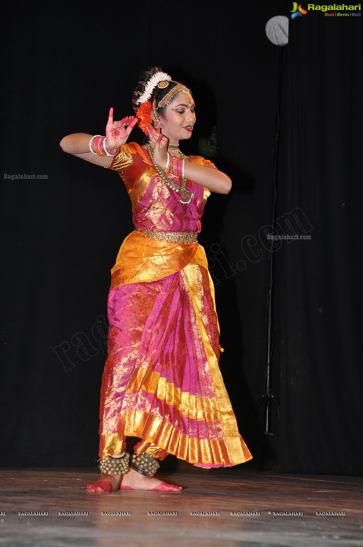 Kuchipudi Dance Perfomance by Sanjukta Koppolu