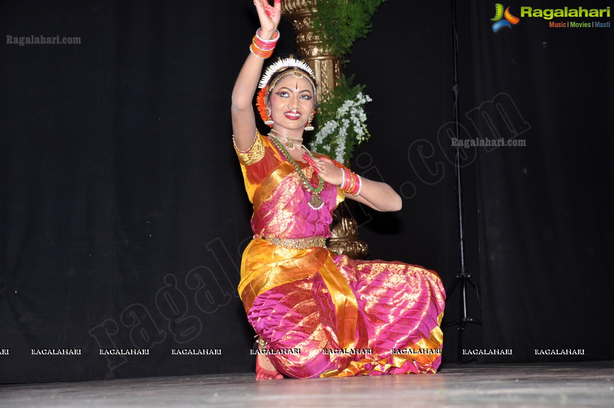 Kuchipudi Dance Perfomance by Sanjukta Koppolu