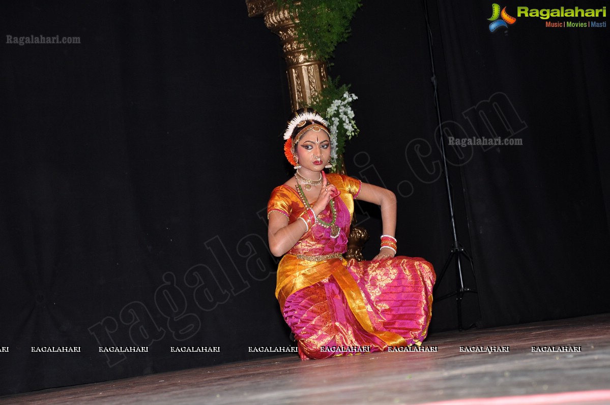 Kuchipudi Dance Perfomance by Sanjukta Koppolu