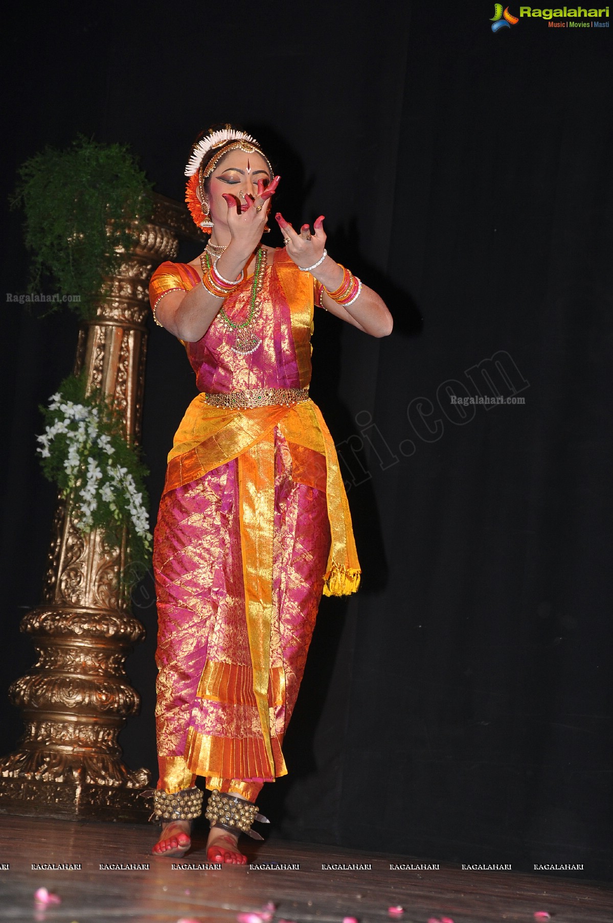 Kuchipudi Dance Perfomance by Sanjukta Koppolu