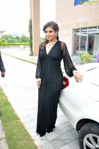 Raveena Tandon launches 8th HIGJE, Hyderabad