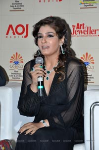 Raveena Tandon launches 8th HIGJE, Hyderabad