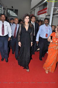 Raveena Tandon launches 8th HIGJE, Hyderabad