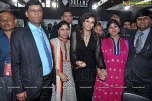 Raveena Tandon launches 8th HIGJE, Hyderabad