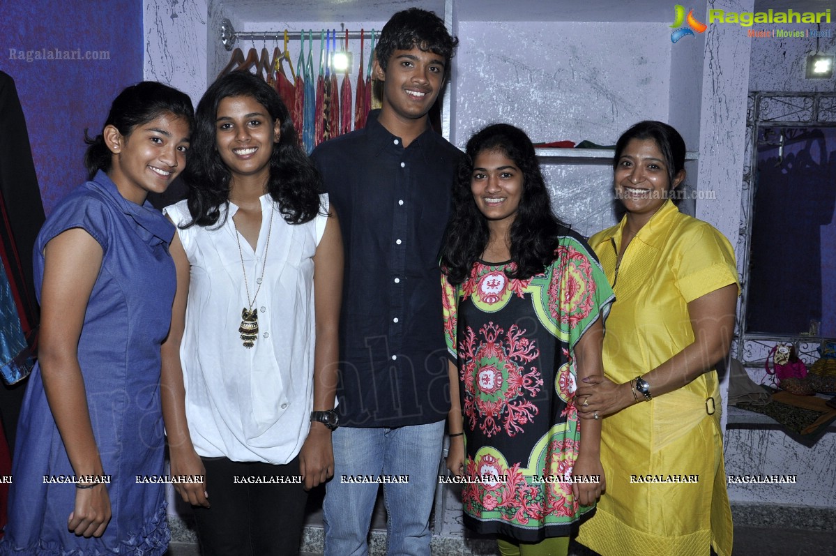 Amala launches Ravita Mayor's Fashion Studio