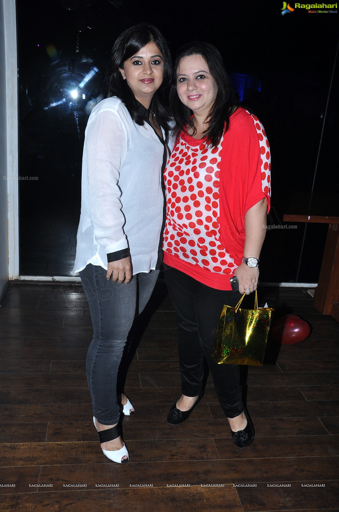 Shipra Gandhi Birthday Bash at Rain Pub