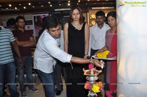 Jwala Gutta at Manepally Jewellers Hyderabad for Sravanam Collection Launch