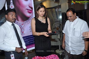 Jwala Gutta at Manepally Jewellers Hyderabad for Sravanam Collection Launch