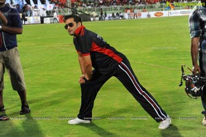 Tollywood Stars Association July 2012 Cricket Match Vizag Photos