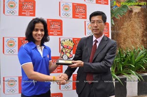 Top Ramen Felicitates Saina Nehwal Photos