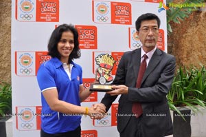 Top Ramen Felicitates Saina Nehwal Photos