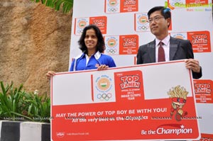 Top Ramen Felicitates Saina Nehwal Photos