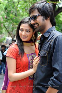 Varun Sandesh Hari Priya Film Muhurat Photos