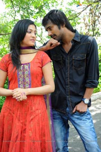 Varun Sandesh Hari Priya Film Muhurat Photos