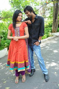 Varun Sandesh Hari Priya Film Muhurat Photos