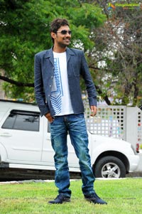 Varun Sandesh Nisha Agarwal's Untitled Film Muhurat Photos