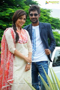 Varun Sandesh Nisha Agarwal's Untitled Film Muhurat Photos