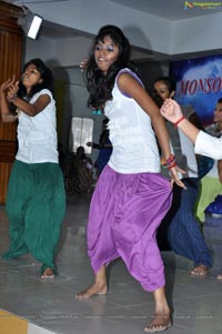 Villa Marie Degree College For Women 2012 Freshers Party