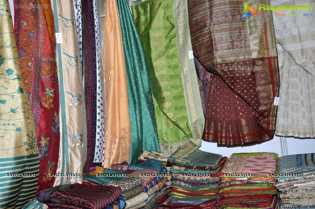 Weaves India Exhibition cum Sale