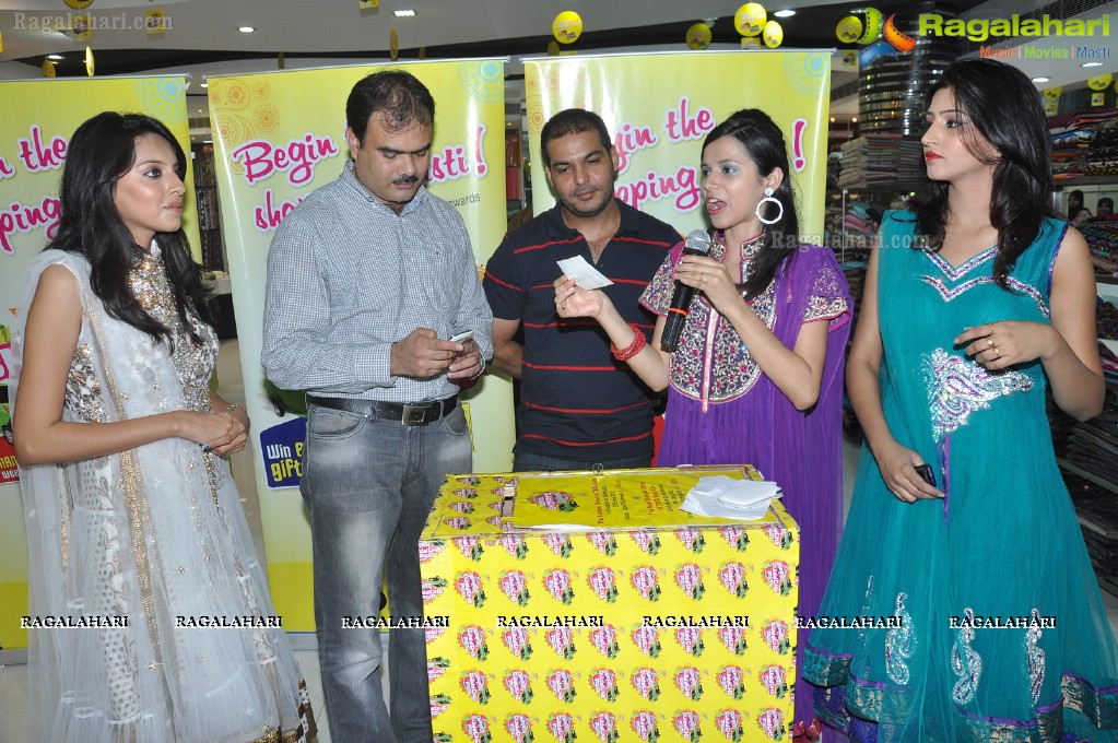 Zooni Centre 2012 Ramzan Festive Collection Launch