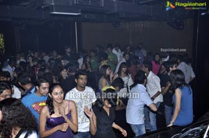 Kismet Pub Hyderabad July 7, 2012