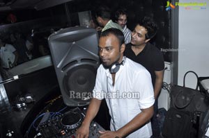 Liquids Pub Hyderabad Photos