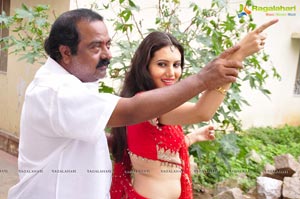 Ista Sakhi Working Stills