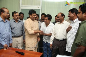 KL Narayana gives 10 Lakhs Check to Chiranjeevi