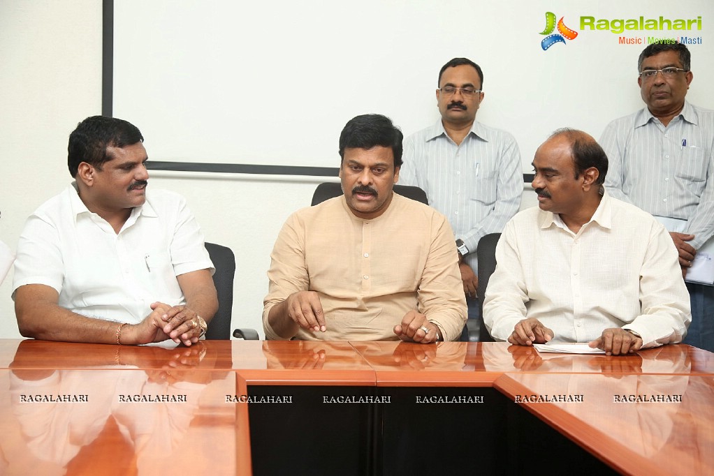 KL Narayana gives 10 Lakhs Check to Chiranjeevi