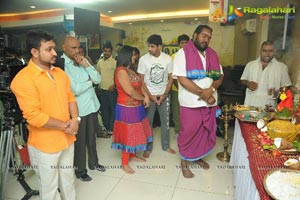 Paani Poori Muhurat