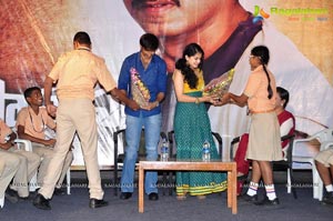 Gopichand and Taapsee at Saahasam Show to Students