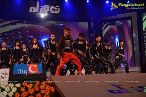 Yevadu Audio Release Function Photos