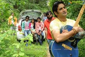 Cut Chesthe Movie Stills