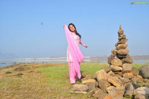 Telugulo Naaku Nachani Padam High Definition Movie Stills