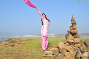 Telugulo Naaku Nachani Padam High Definition Movie Stills