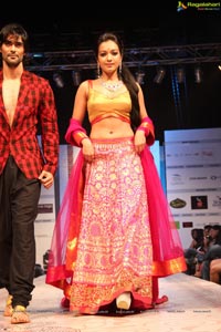 Hyderabad Fashion Week 2013 Photo Gallery