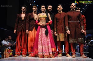 Hyderabad Fashion Week 2013 Photo Gallery