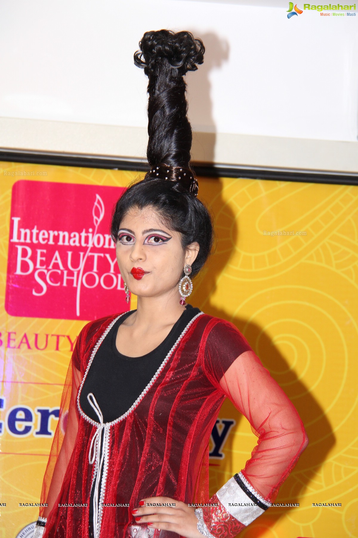 Anoo's International Beauty School 7th Convocation Ceremony, Hyderabad