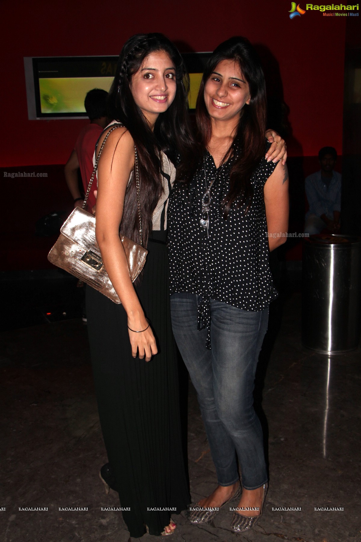 Bhaag Milkha Bhaag Special Screening by Adish Rai and Anuj Rai at PVR