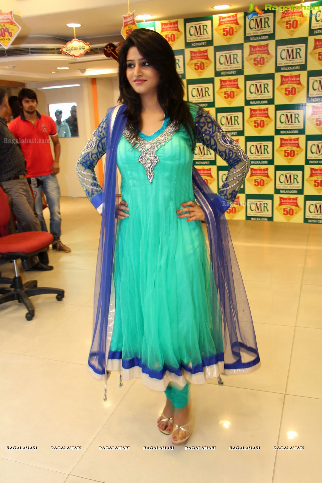 Hamsa Nandini launches CMR 2013 Ashadam Festive Collection