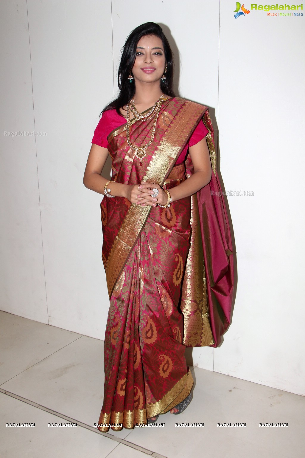 Hamsa Nandini launches CMR 2013 Ashadam Festive Collection