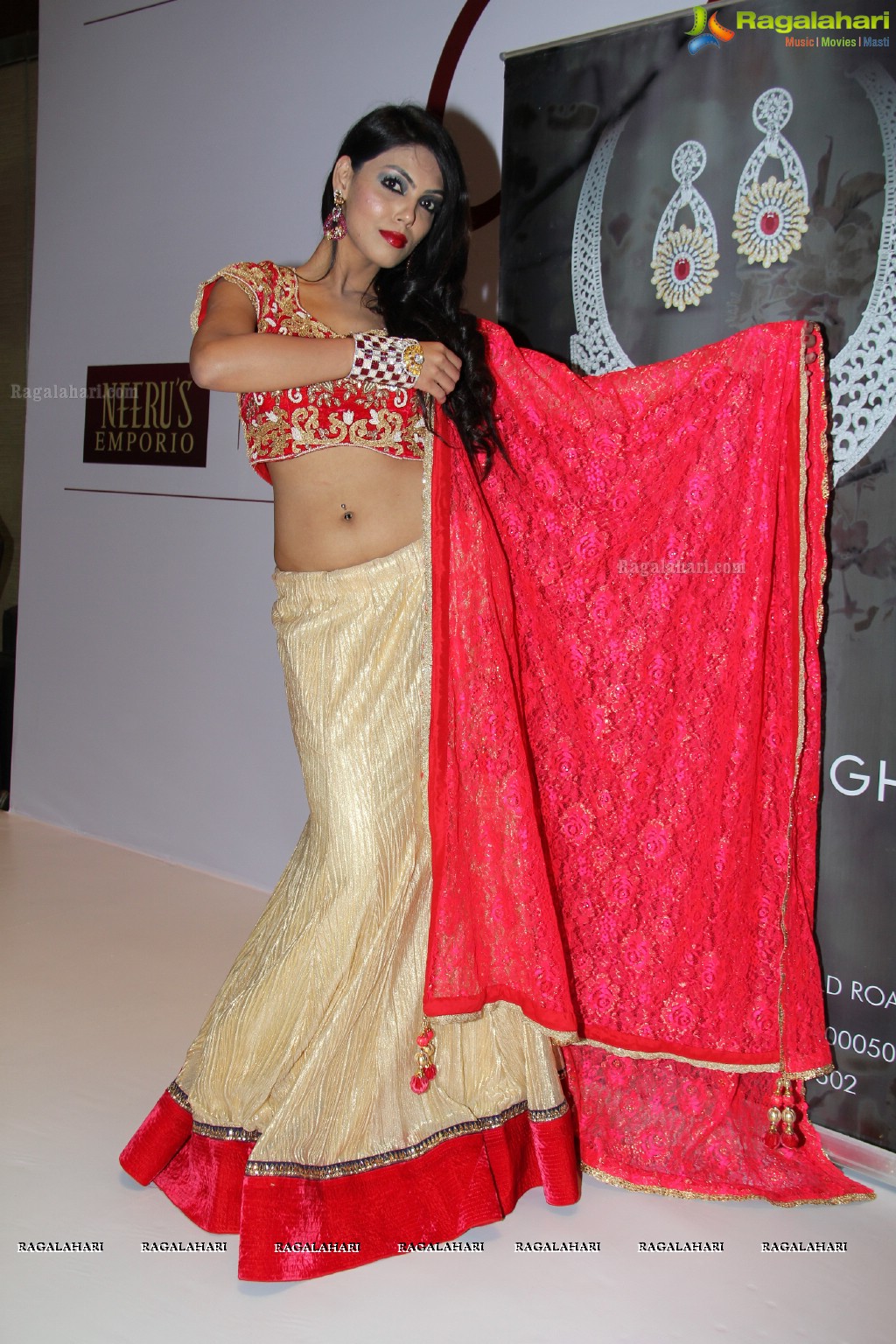 Shreedevi Chowdary inaugurates Times Gehena Jewellery and Bridal Exhibition