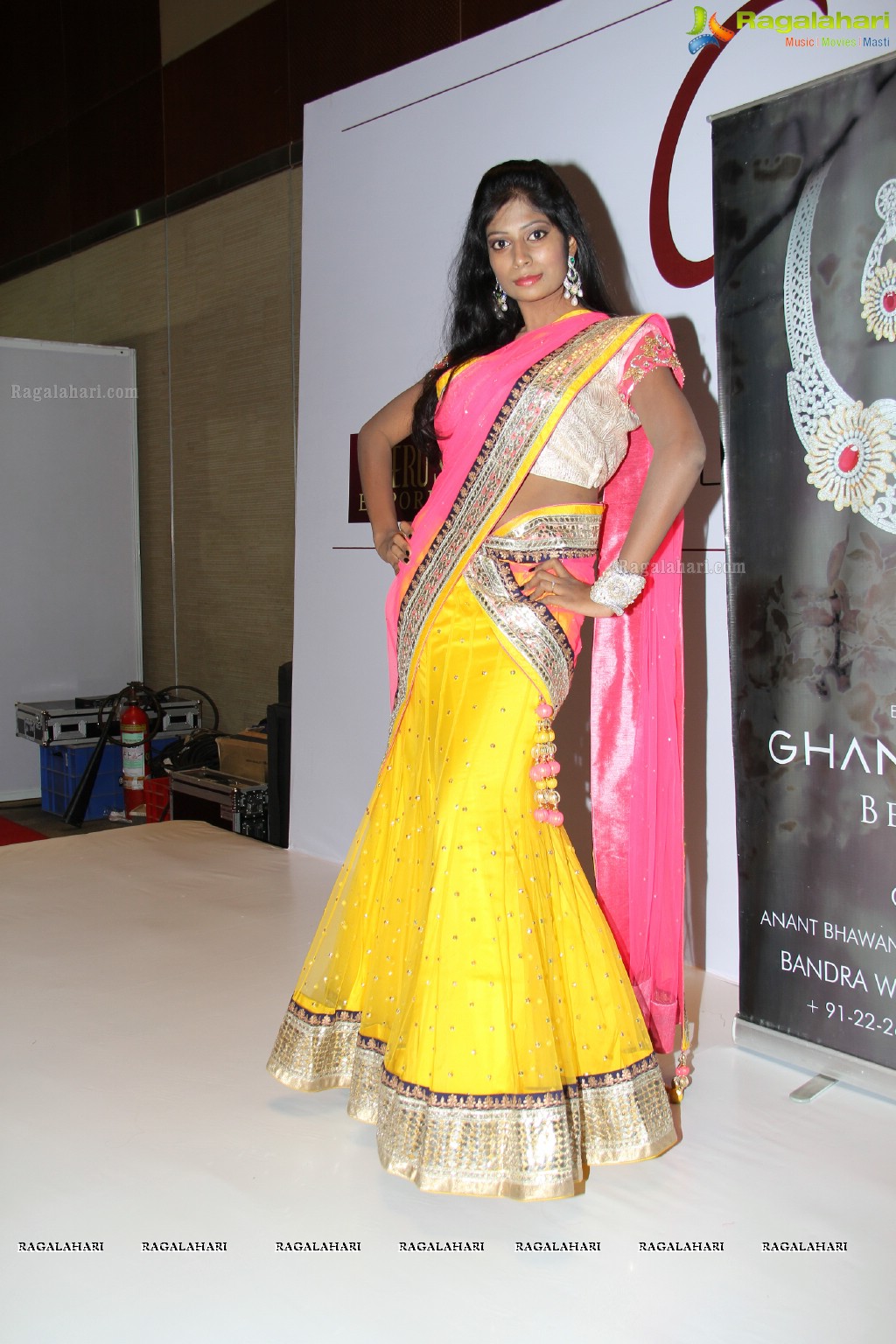 Shreedevi Chowdary inaugurates Times Gehena Jewellery and Bridal Exhibition