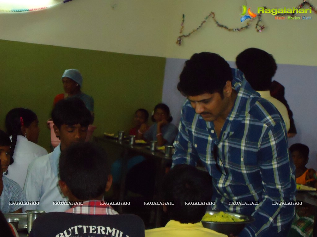 Gemini Anchor Suresh Birthday Celebrations