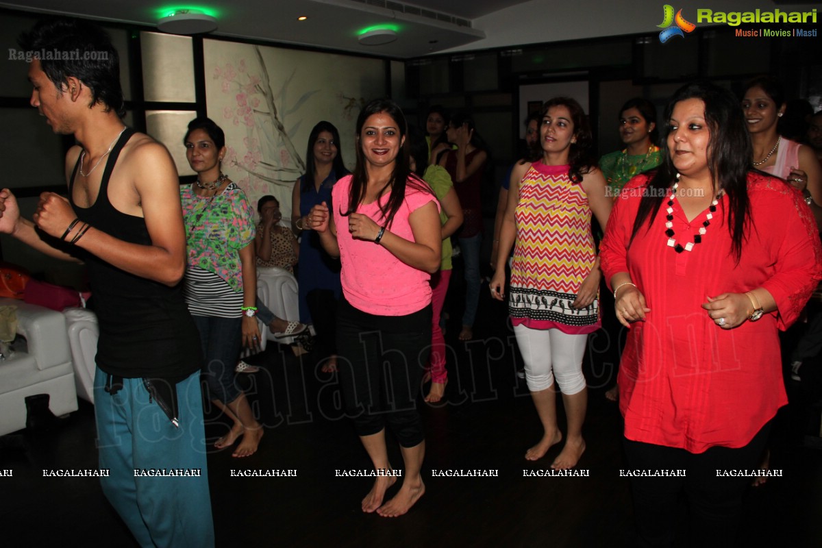 Gorgoeus Girls Club's Zumba Session at Mozzarella, Hyderabad